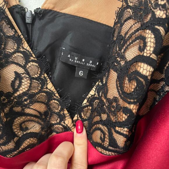 Vtg Y2K Laundry by Shelli Segal Lace Midi Dress - Picture 5 of 6